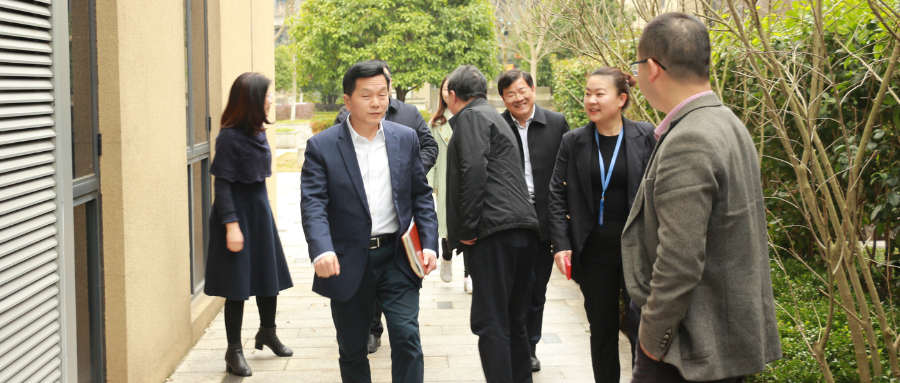 长沙经开区管委会领导走访中广汇智